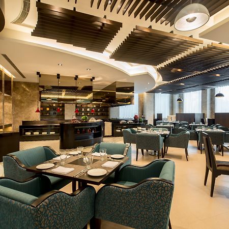 Holiday Inn Amritsar Ranjit Avenue, an IHG Hotel Bagian luar foto