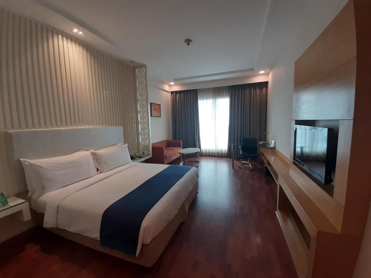 Holiday Inn Amritsar Ranjit Avenue, an IHG Hotel Bagian luar foto