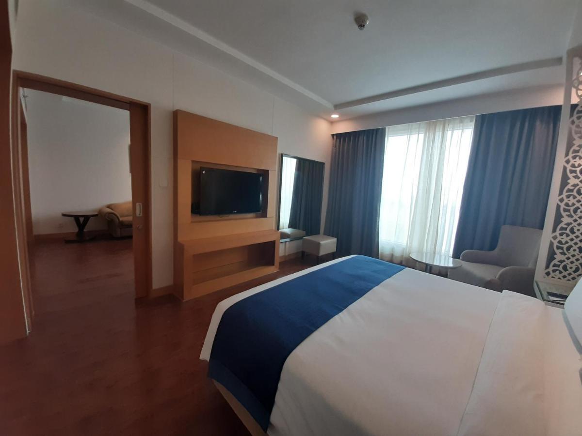 Holiday Inn Amritsar Ranjit Avenue, an IHG Hotel Bagian luar foto