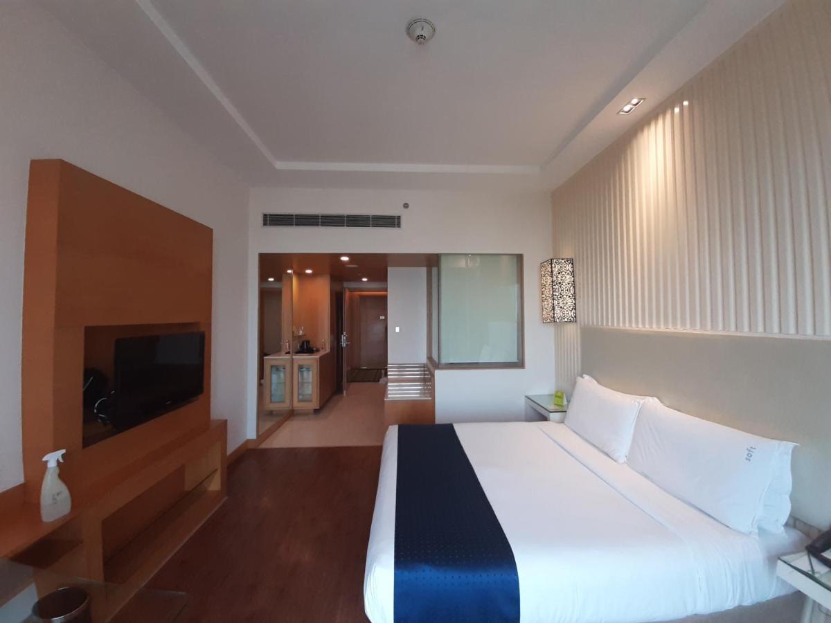 Holiday Inn Amritsar Ranjit Avenue, an IHG Hotel Bagian luar foto