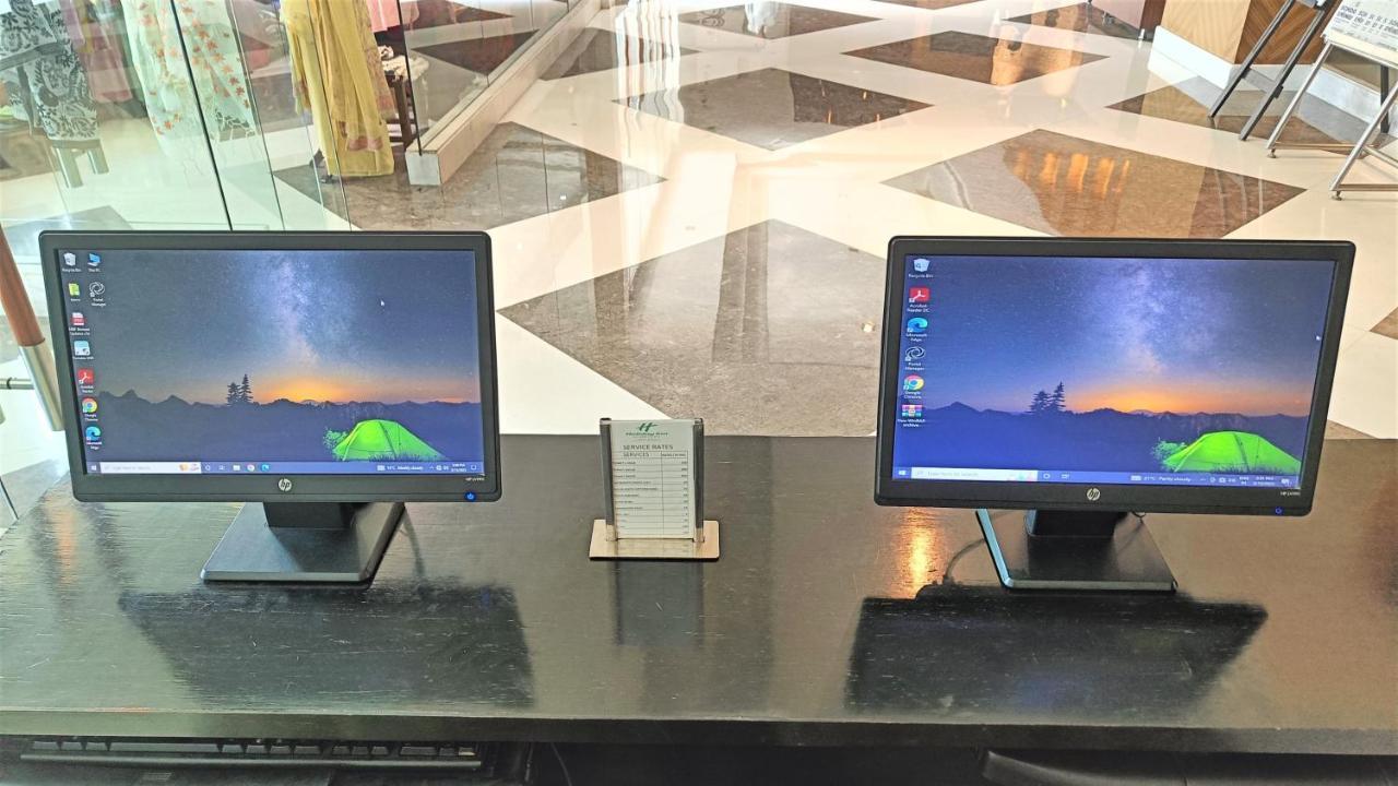 Holiday Inn Amritsar Ranjit Avenue, an IHG Hotel Bagian luar foto
