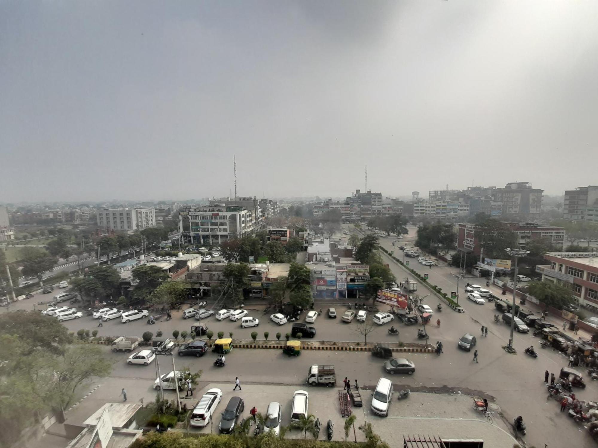 Holiday Inn Amritsar Ranjit Avenue, an IHG Hotel Bagian luar foto