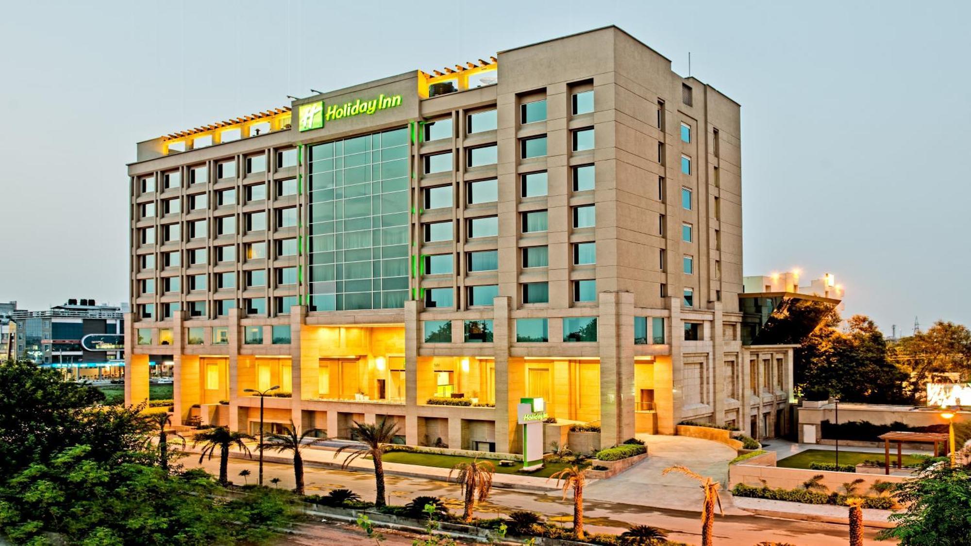 Holiday Inn Amritsar Ranjit Avenue, an IHG Hotel Bagian luar foto